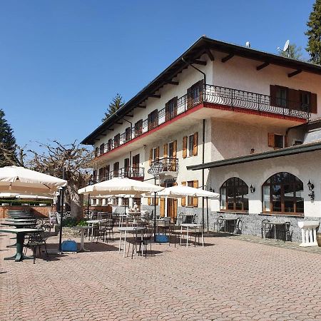 Hotel Madonna Di Luciago Armeno Dış mekan fotoğraf
