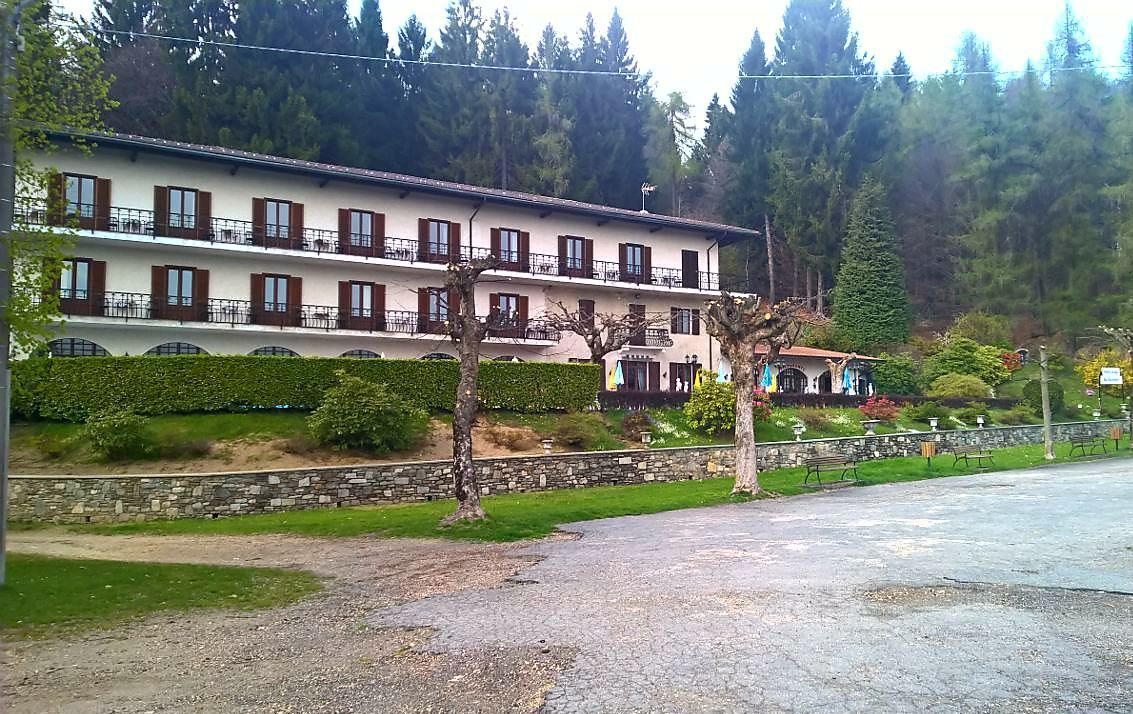 Hotel Madonna Di Luciago Armeno Dış mekan fotoğraf